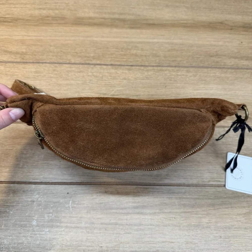 Marlon Made In Italy Fanny Pack Warm Rich Saddle Brown Suede Bag Purse Boho READ